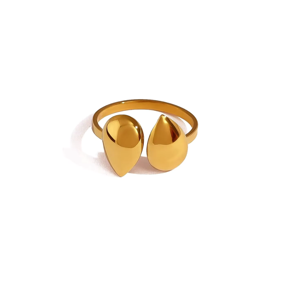 Anillo en acero quirúrgico con baño de oro 18k con diseño de doble gota ajustable

