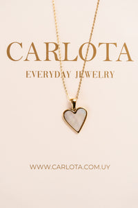 Collar con pendiente corazón blanco CARLOTA