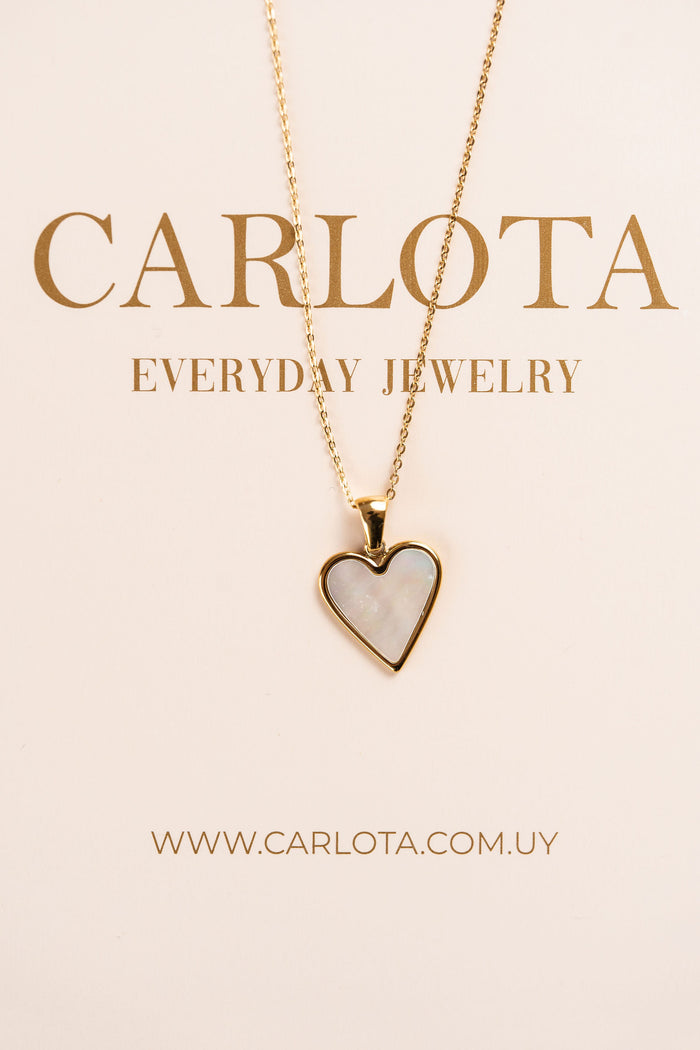 Collar con pendiente corazón blanco CARLOTA
