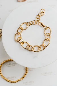 Pulsera dorada de eslabones grandes en acero quirúrgico – CARLOTA.