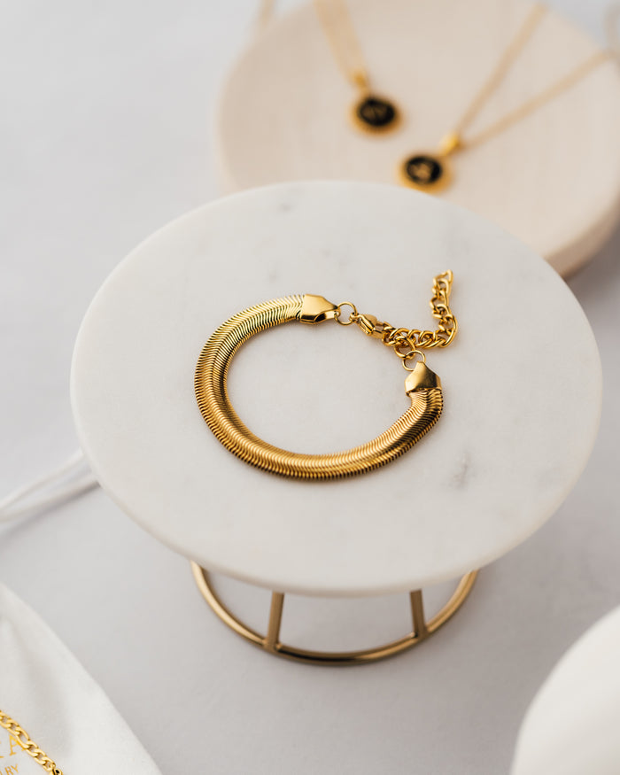 Pulsera de cadena de serpiente en acero quirúrgico con baño de oro 18k