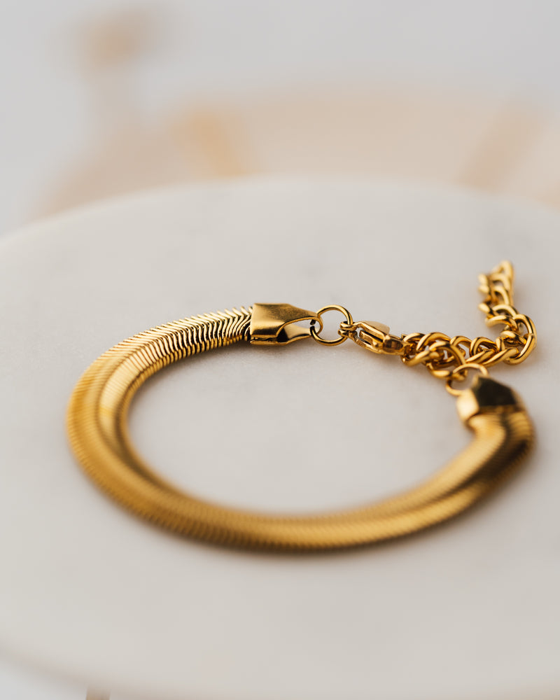 Pulsera de cadena de serpiente en acero quirúrgico con baño de oro 18k